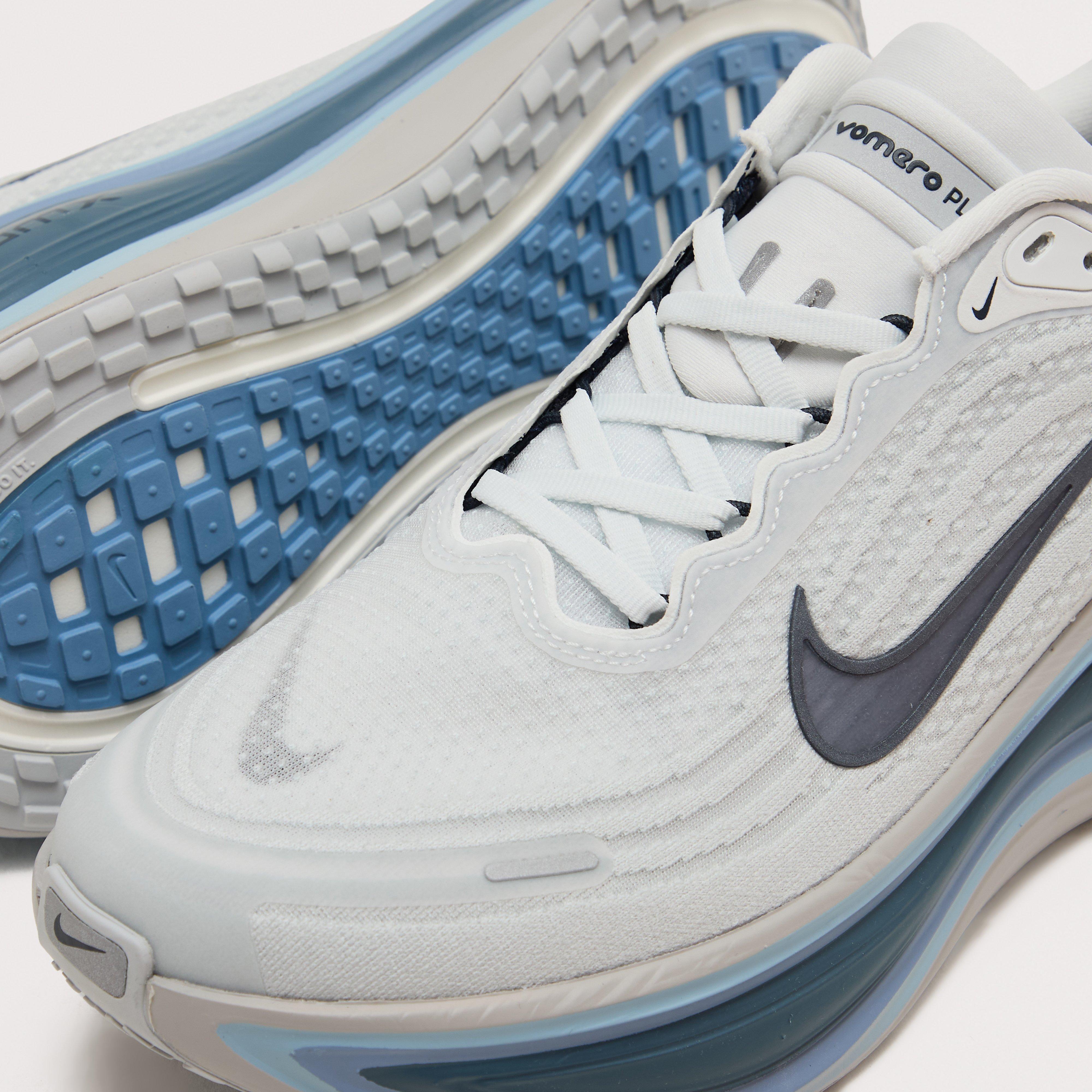 Men’s Vomero Plus Running Shoes