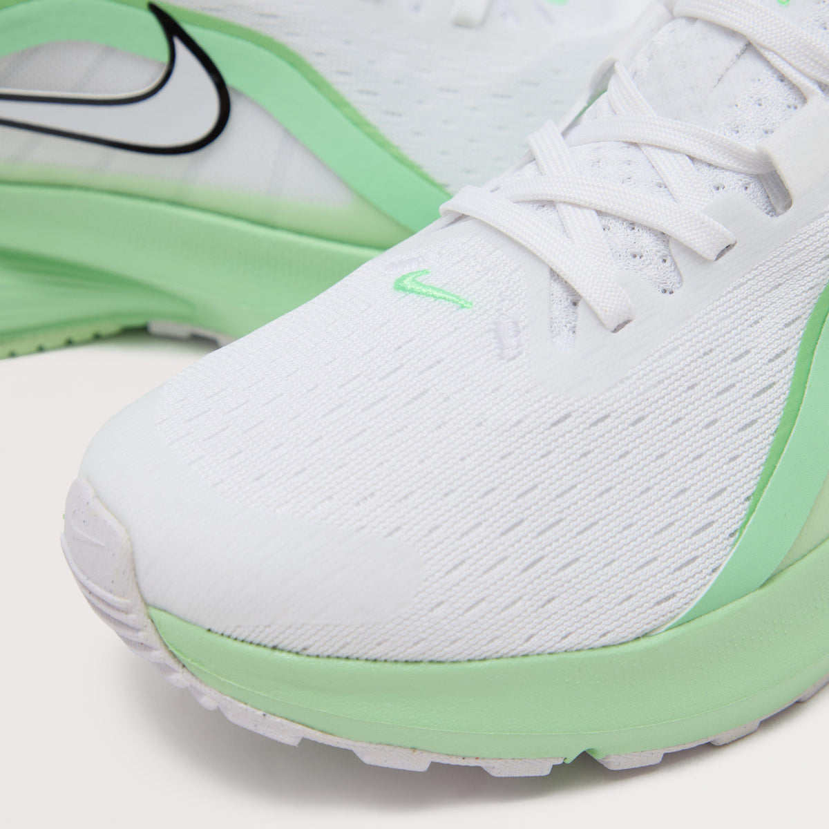 Women’s Downshifter 14 Running Shoes