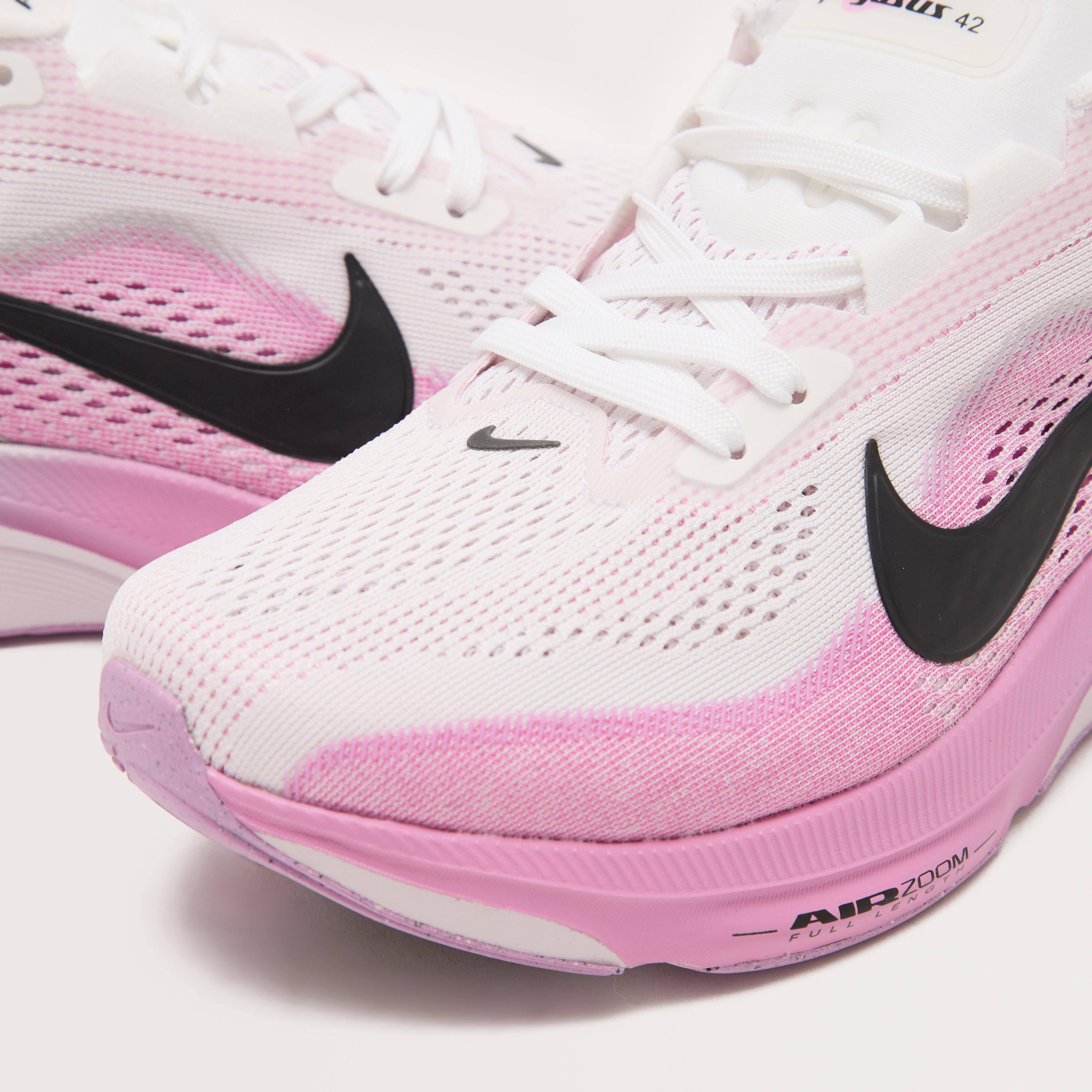 Women’s Pegasus 42 Running Shoes